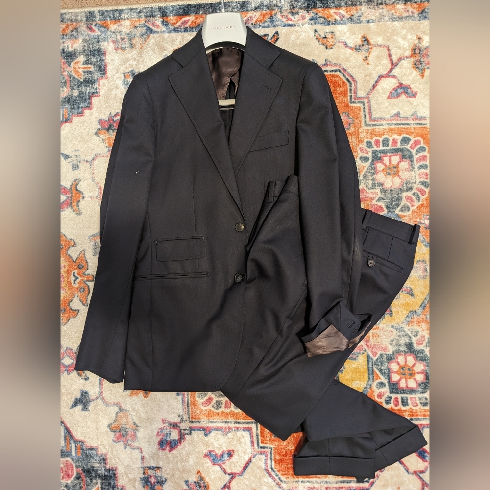 Munro Suit Navy 36R 29W